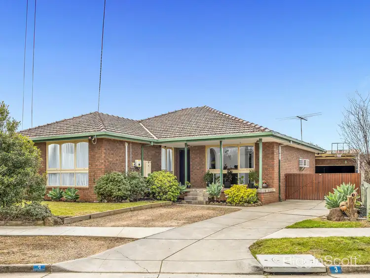 3 Hafey Crescent