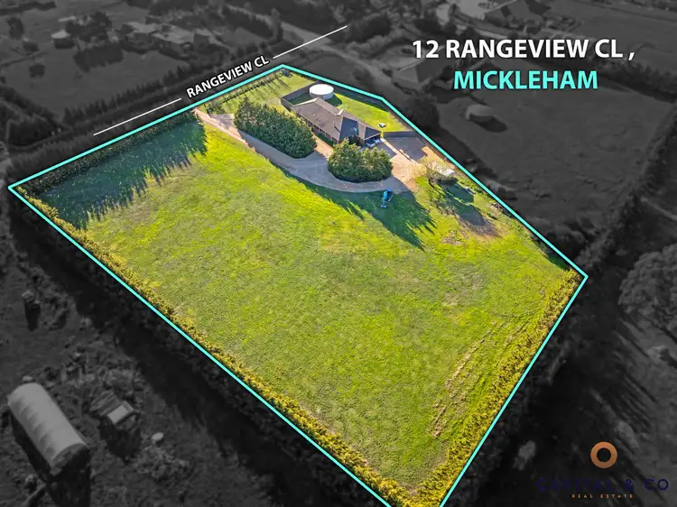 12 Rangeview Close, Mickleham VIC 3064