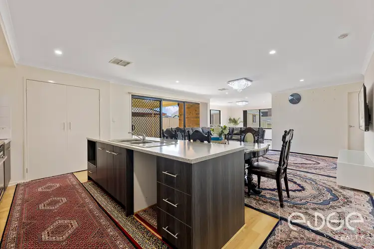 Fifth view of Homely house listing, 2 Overlander Way, Smithfield SA 5114
