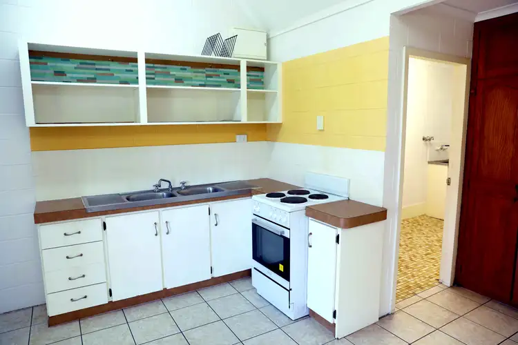 Fourth view of Homely unit listing, 7/38-44 Boland Street, Westcourt QLD 4870