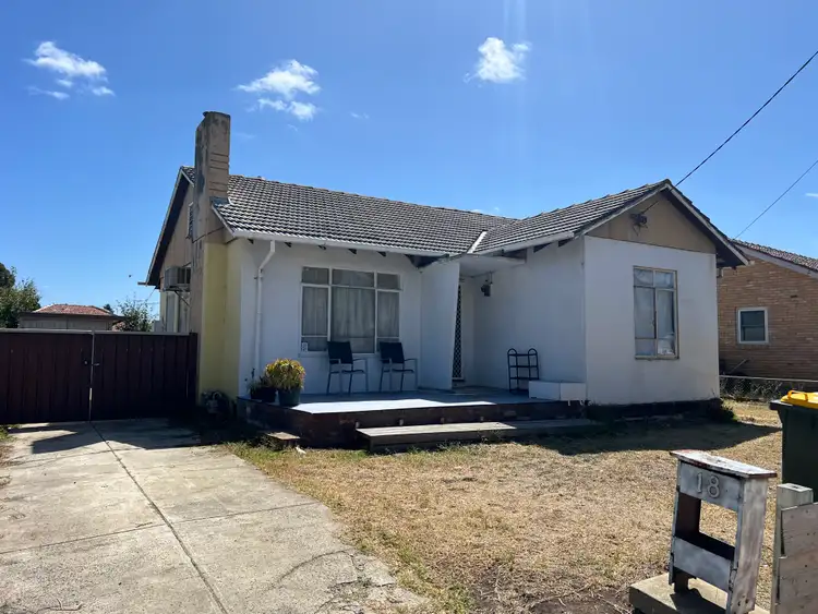 18 Williams Road, Laverton VIC 3028