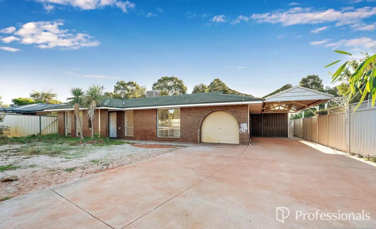 Main view of Homely house listing, 8 Delamere Way, Camillo WA 6111