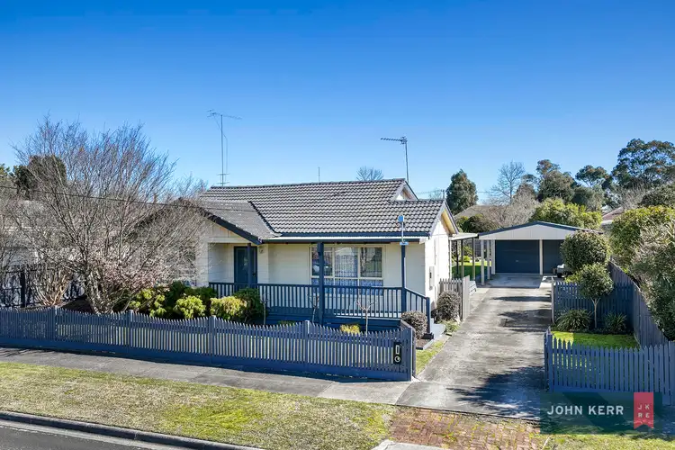 2 Wuttrich Street, Moe VIC 3825