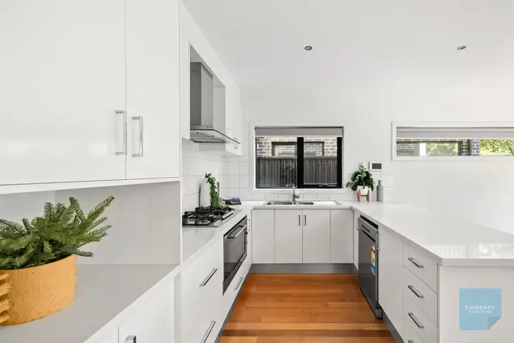 Seventh view of Homely townhouse listing, 4/5-6 Chelsworth Place, Caroline Springs VIC 3023