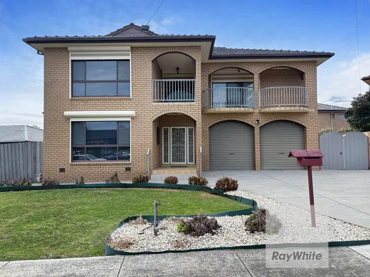 3 Hardy Close, Gladstone Park VIC 3043