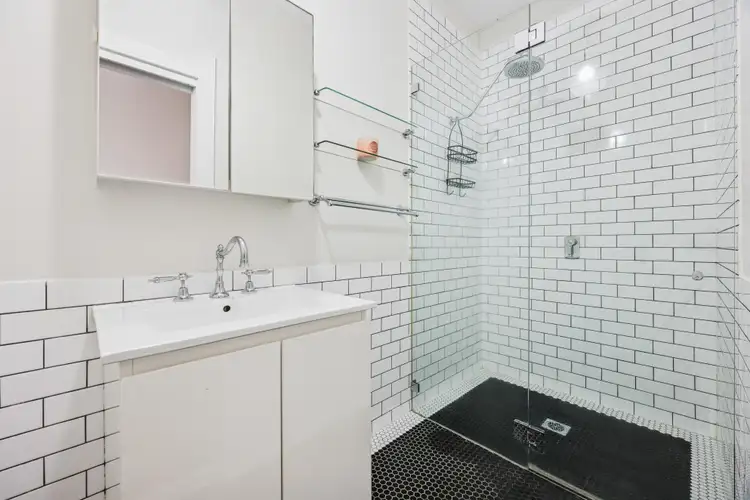 Sixth view of Homely apartment listing, 3/9 Brighton Boulevard, Bondi Beach NSW 2026