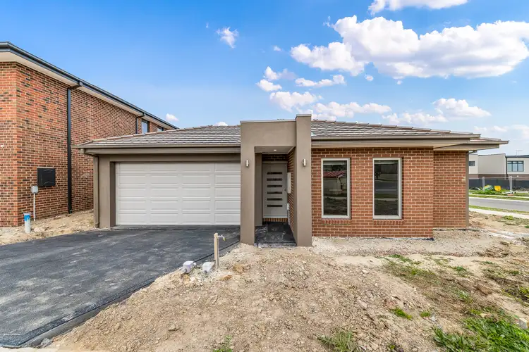 22 Everfair Crescent, Officer VIC 3809