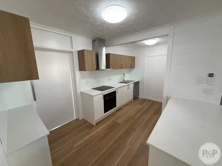 Third view of Homely house listing, 1/38 Bayswater Road, Hyde Park QLD 4812