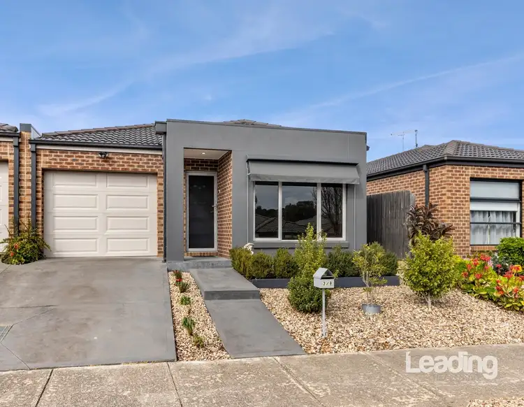 3/8 Pads Way, Sunbury VIC 3429