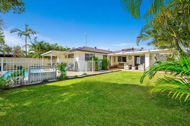 40 Volante Crescent, Mermaid Waters QLD 4218