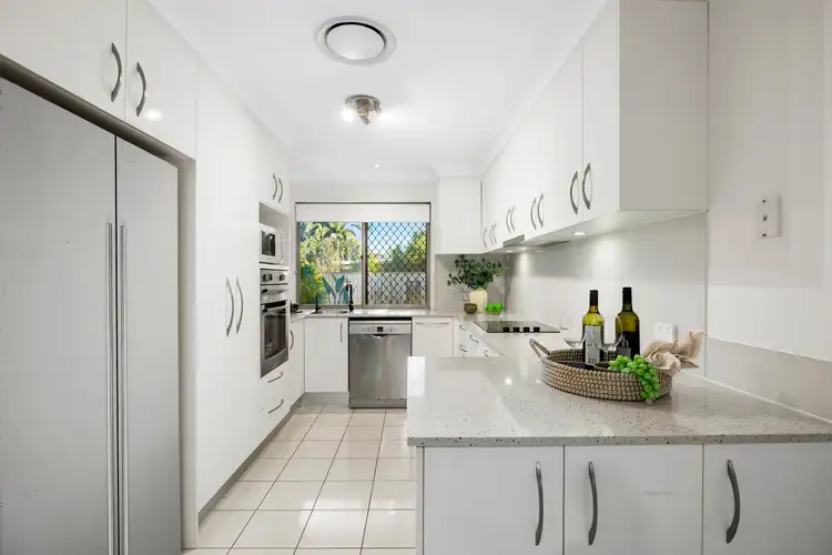 Sixth view of Homely house listing, 2/126 Amarina Avenue, Mooloolaba QLD 4557