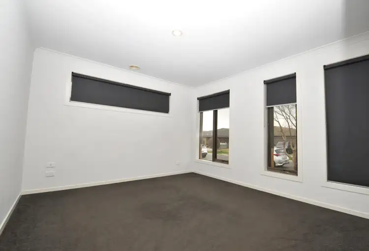 Fourth view of Homely house listing, 26 Genevieve Circuit, Cranbourne East VIC 3977