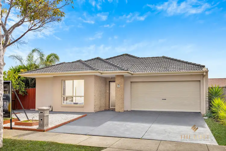 Second view of Homely house listing, 8 Papillon Parade, Tarneit VIC 3029