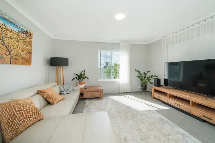 18a Howard Parade, Salter Point WA 6152