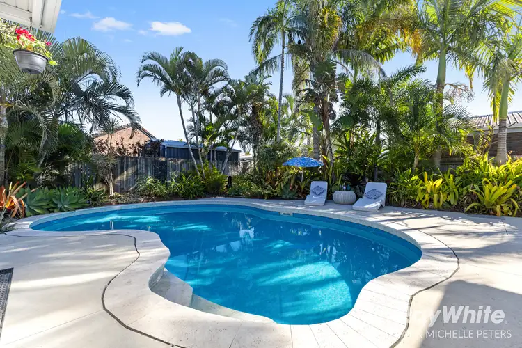 17 Shea Street, Scarborough QLD 4020