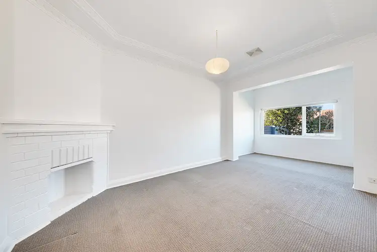 18 Moverly Road