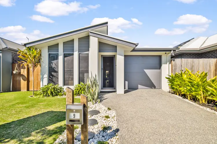 9 Piper Street, Palmview QLD 4553