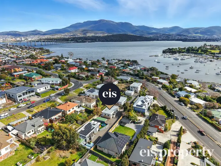 2/76 East Derwent Highway, Lindisfarne TAS 7015