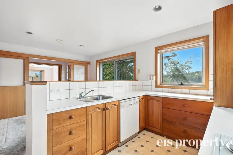 Sixth view of Homely house listing, 2/76 East Derwent Highway, Lindisfarne TAS 7015