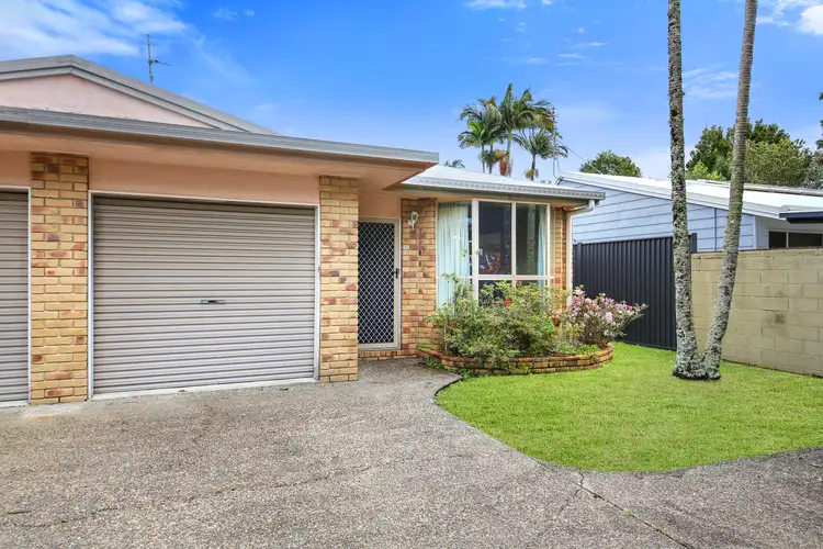 2/3 Gayome Street, Pacific Paradise QLD 4564