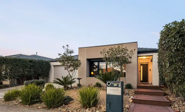 7 Airfield Grove, Point Cook VIC 3030