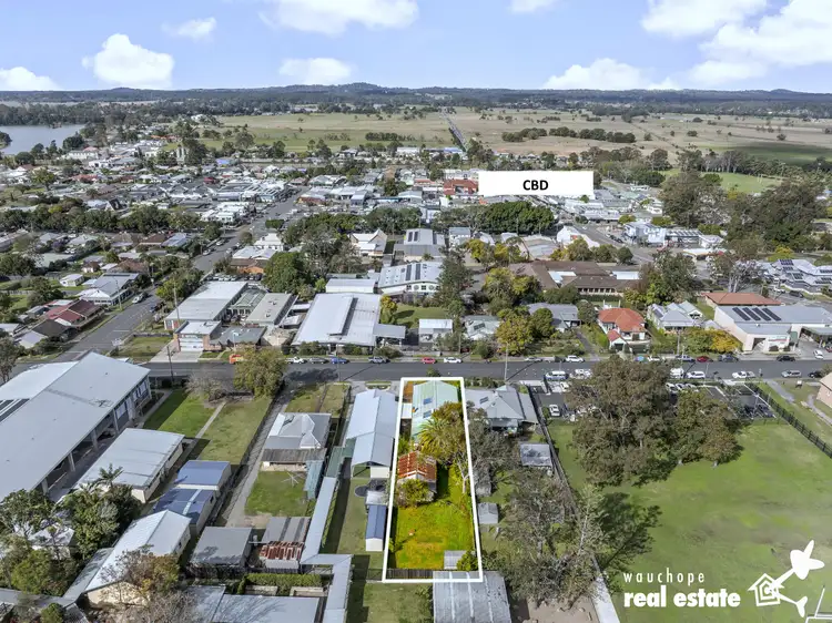 33 Campbell Street, Wauchope NSW 2446