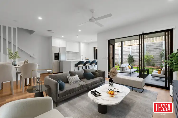 2/5 Botanica Place, Mcdowall QLD 4053