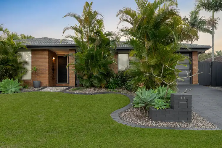 67 Federation Drive, Hillcrest QLD 4118
