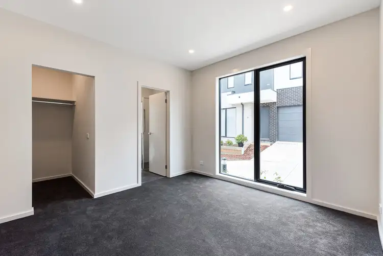 Second view of Homely unit listing, 6/213 Cambridge Road, Mooroolbark VIC 3138