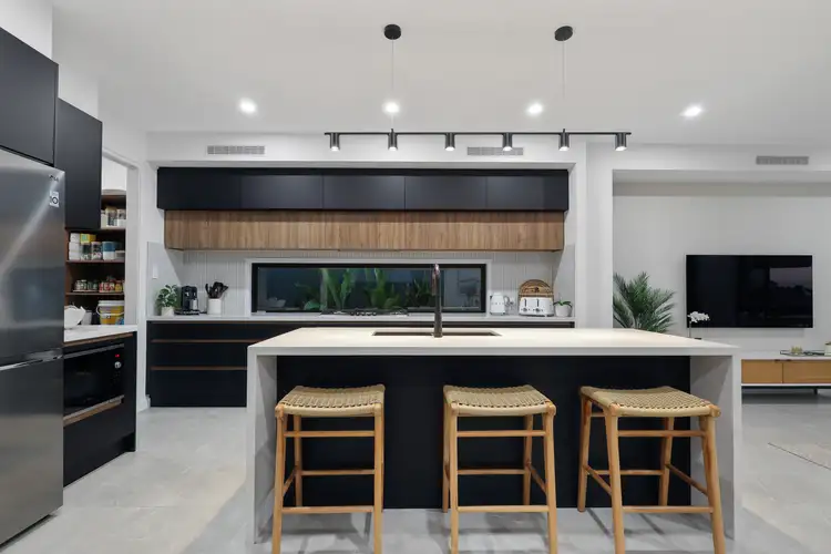 Sixth view of Homely house listing, 83 Quay Circuit, Newport QLD 4020