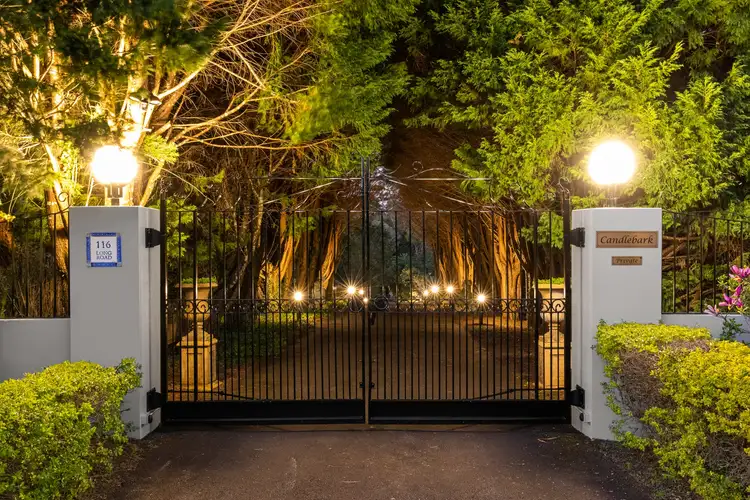 116 Long Road, Tamborine Mountain QLD 4272