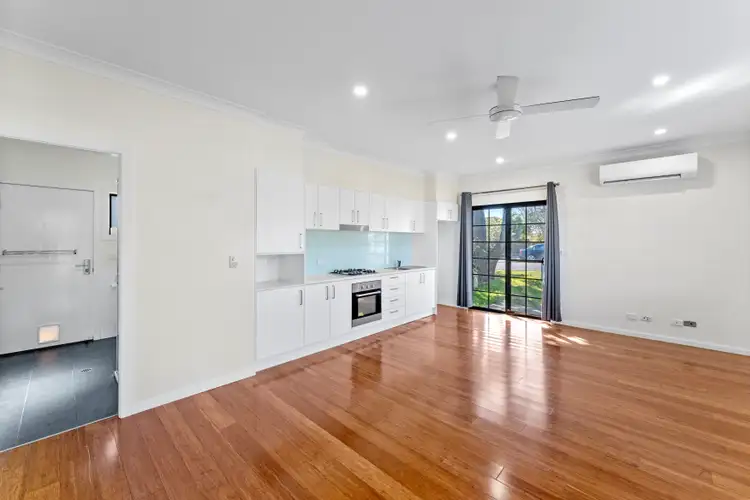 2B Waller Street, Shortland NSW 2307