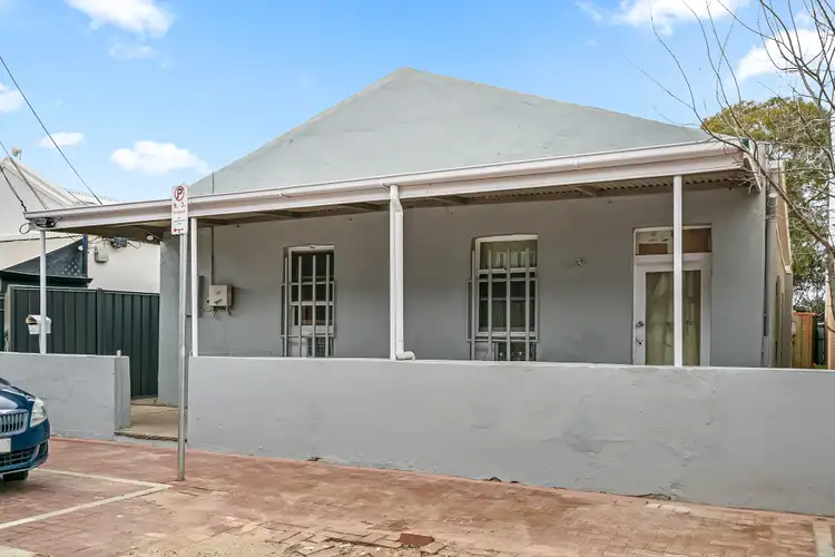 25 Eighth Street, Bowden SA 5007