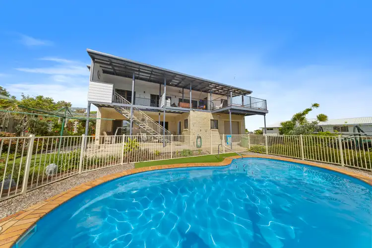 13 Bombala Crescent, Rainbow Beach QLD 4581