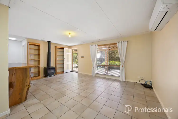 Fifth view of Homely house listing, 2 Orchard Place, Myalup WA 6220