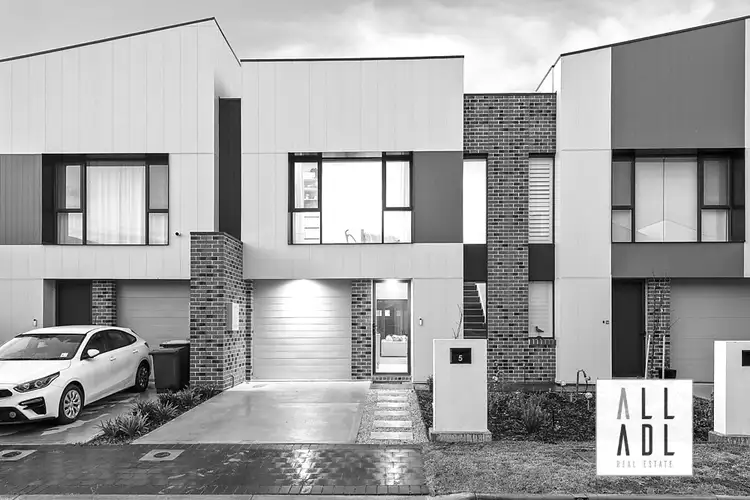 5 Encounter Avenue, New Port SA 5015