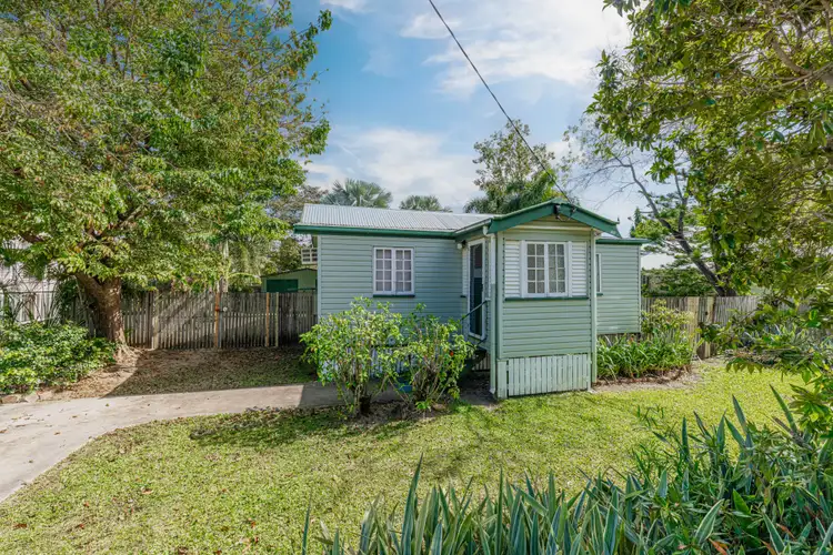 62 Carmody Street, Hermit Park QLD 4812