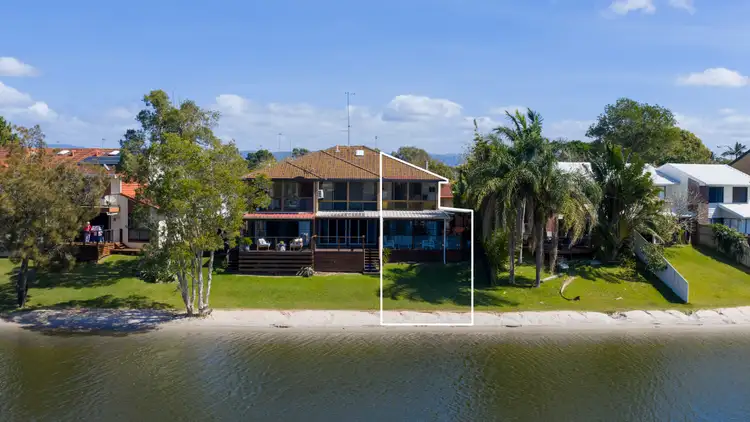 6 Sunbird Street