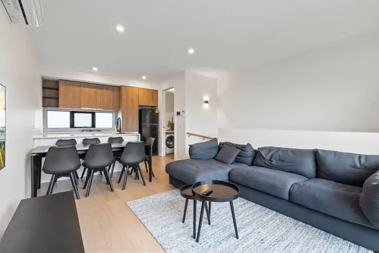 6/8 Rosamond Road, Footscray VIC 3011