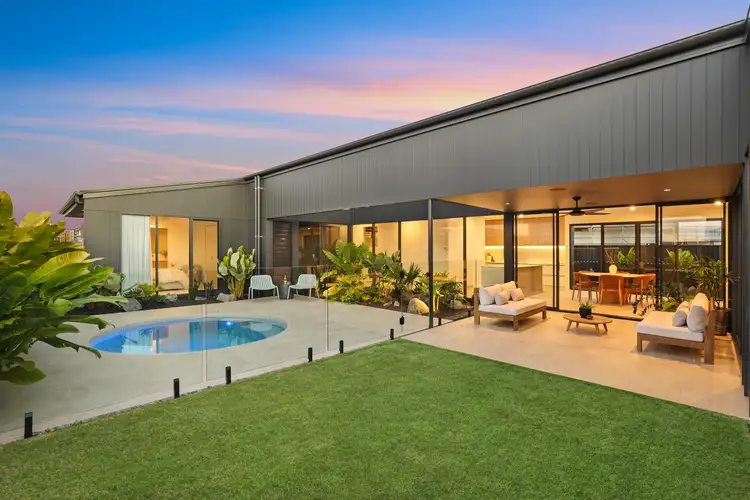 19 Cato Drive, Pelican Waters QLD 4551