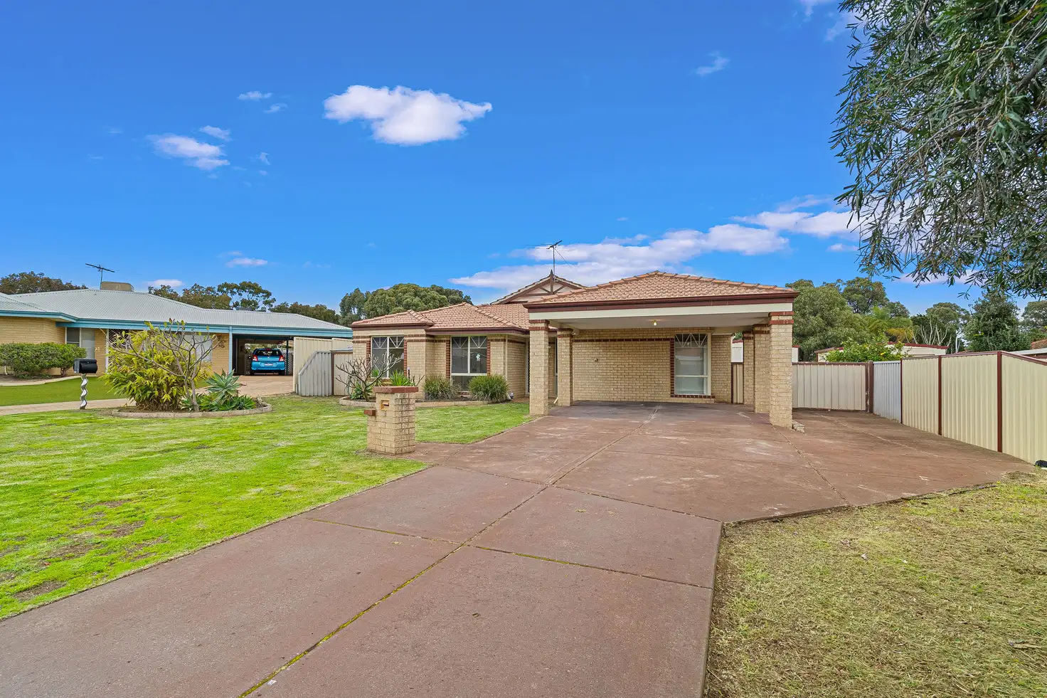 Main view of Homely house listing, 5 Monclair Court, Meadow Springs WA 6210