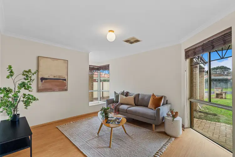 Second view of Homely house listing, 5 Monclair Court, Meadow Springs WA 6210