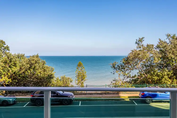 2/85 Marine Parade, Redcliffe QLD 4020