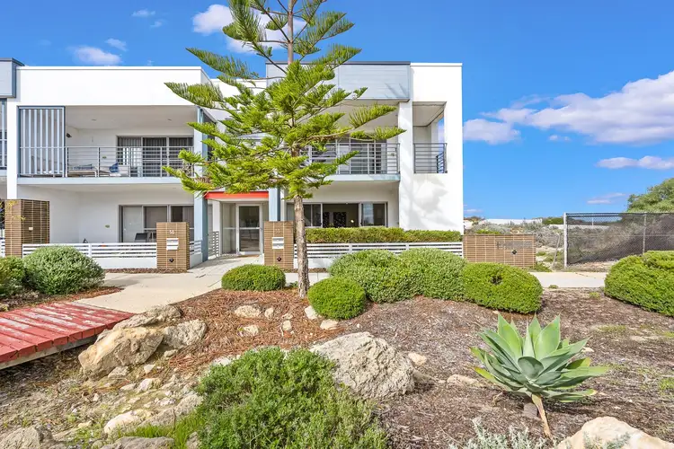 2/14 Keel Lane, Alkimos WA 6038