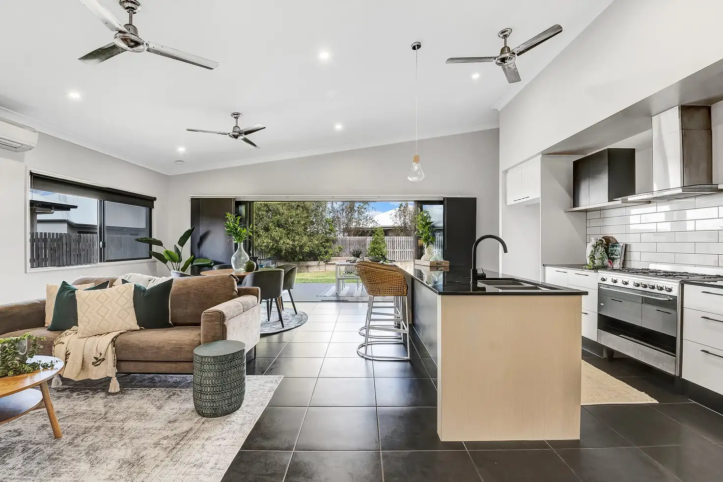 Main view of Homely house listing, 7 Mayflower Street, Burdell QLD 4818