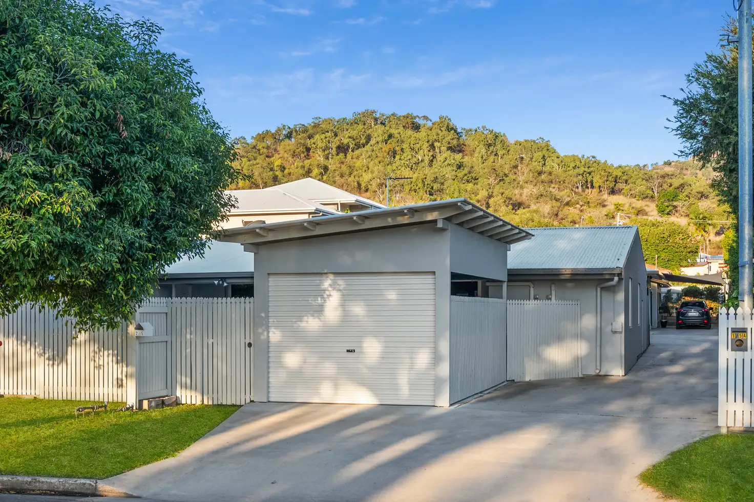 Main view of Homely unit listing, 2/5 Hugh Street, West End QLD 4810