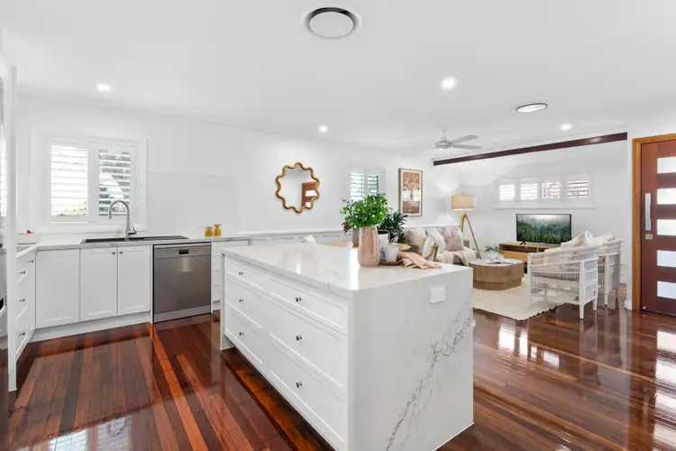 1a Maryborough Terrace, Scarborough QLD 4020