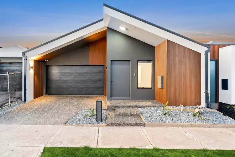 12 Aldred Street, Fraser Rise VIC 3336