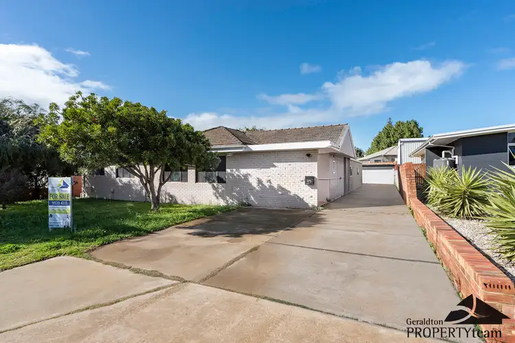 171 Shenton Street, Beachlands WA 6530