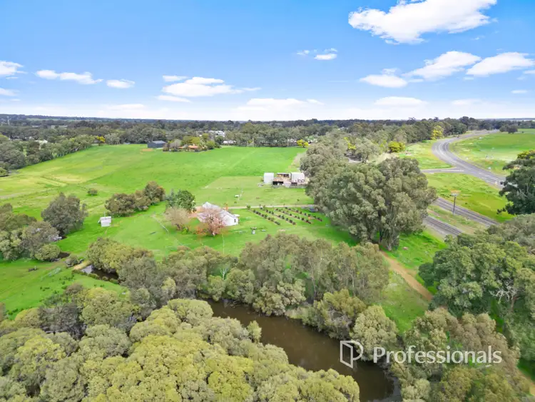 Sixth view of Homely house listing, 100 Russell Road, Burekup WA 6227